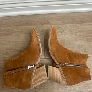 Rag & Bone Suede Ankle Boots - Tan